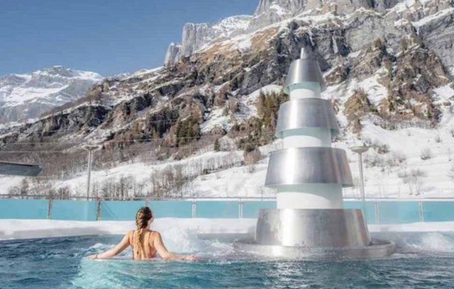 Heilende Bäder in traumhafter Kulisse wie hier in Leukerbad