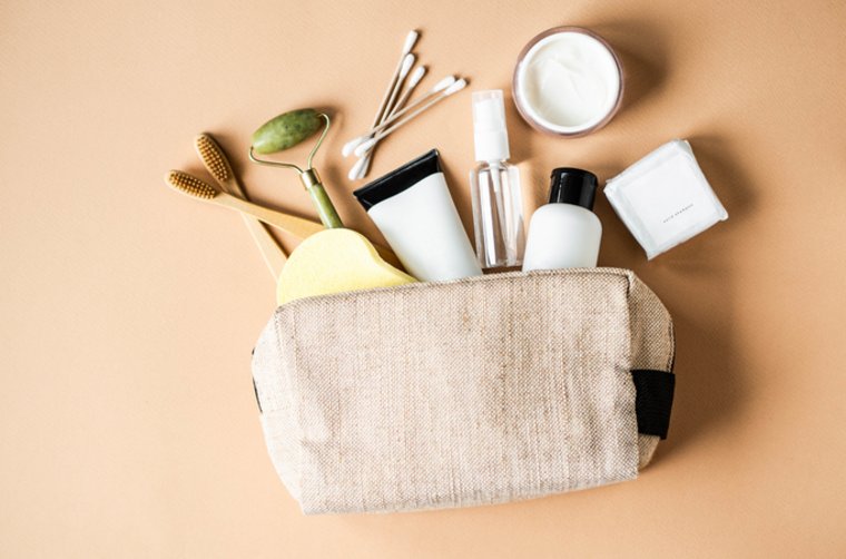 Necessaire - diese Kosmetik und Hygieneartikel braucht's