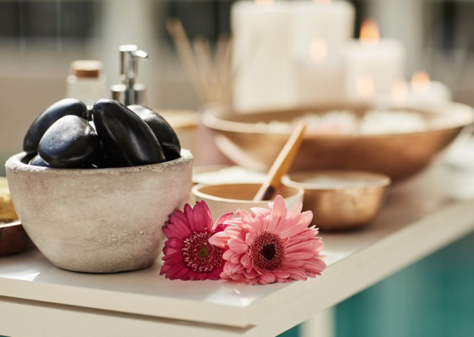 Intimität durch ungewöhnliche Sinnes-Experimente stärken