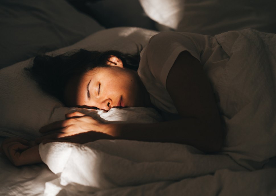 Schlafzimmer abdunkeln: Was wirklich hilft 