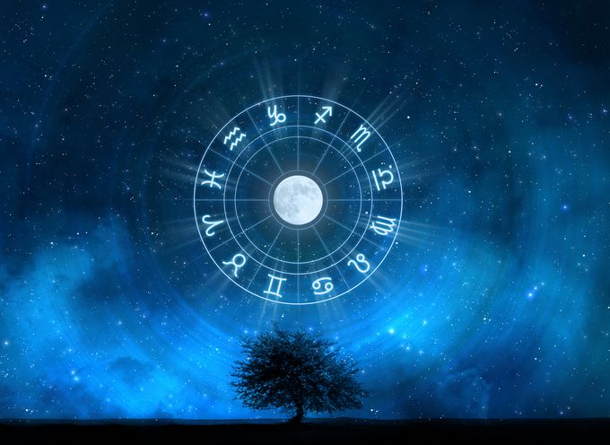 Ihr Tagliches Horoskop Bei Uns Ganz Bequem Online Lesen 50plus Ch