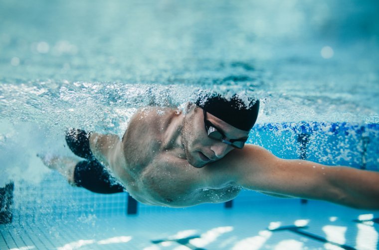 Schwimmen: So wird es zum Ganzkörpertraining