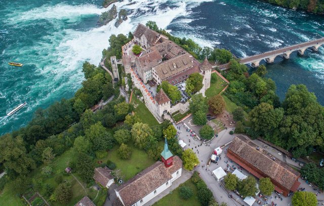 Schloss Laufen