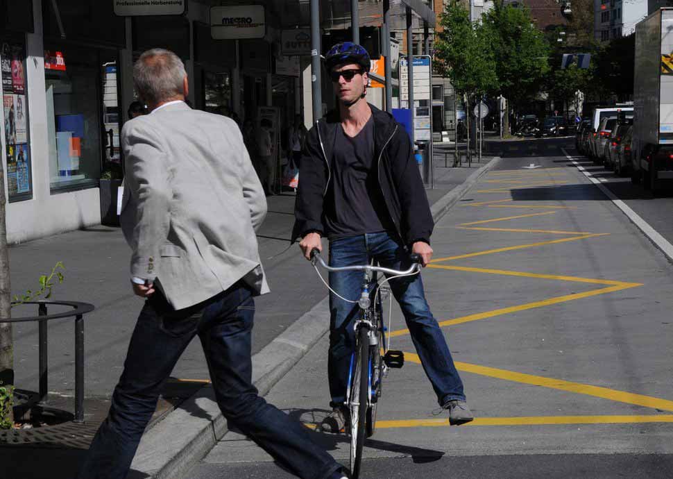 Öffnen Sie die Ohren im Strassenverkehr