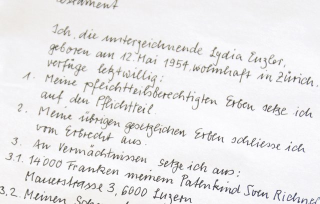 In einem Testament schriftlich festhalten, was einem wichtig ist