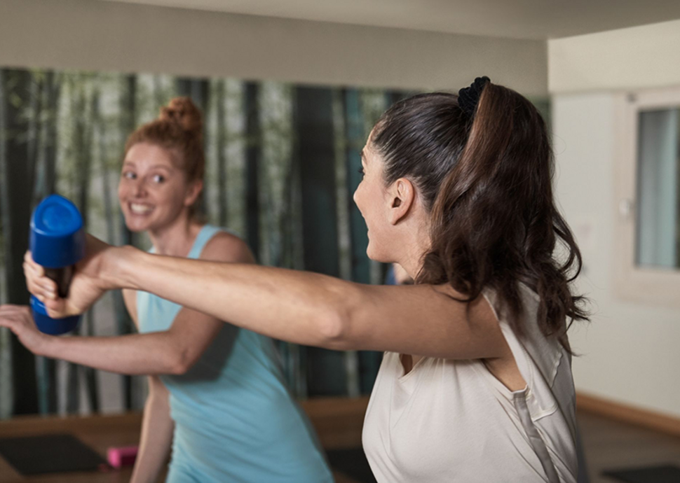 Aktiv trotz Hörverlust – mit modernen, unauffälligen Hörgeräten | Quelle: Amplifon