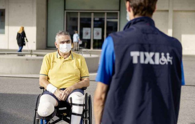 Michele Lacatena ist dankbar für den TIXI-Service.