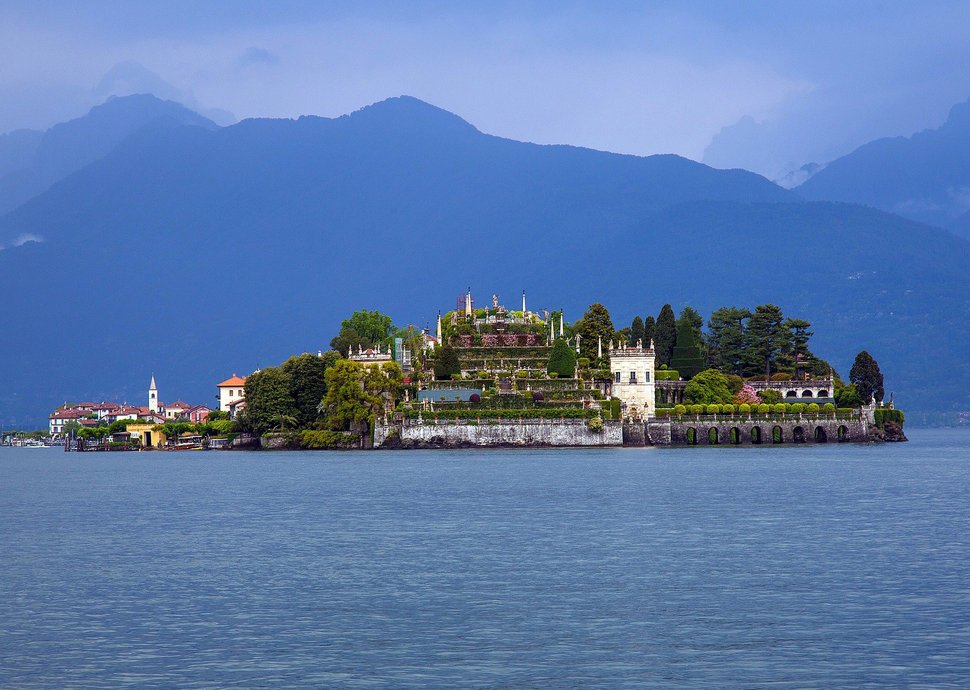 Die schönsten Urlaubsorte am Lago Maggiore Die Isola Bella ist eine der Borromäischen Inseln.