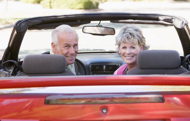 Autofahrer müssen erst ab 75 Jahren zum Arzt