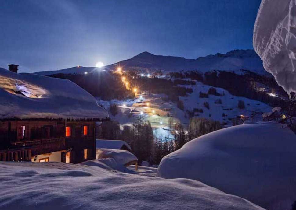 Schneeromantik, Kultur und Kulinarik: Weihnachten im Sunstar Hotel Davos. 