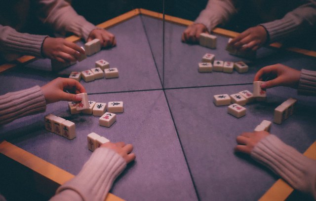 Mahjong, das chinesische Gesellschaftsspiel 