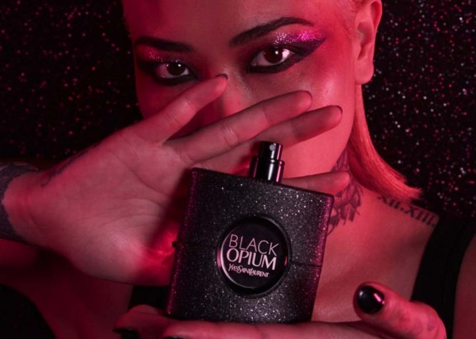 Beste Markenparfums können online bestellt werden. Beste Markenparfums können online bestellt werden.