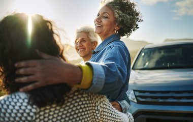 Einsamkeit besiegen: So knüpfen Sie neue Kontakte