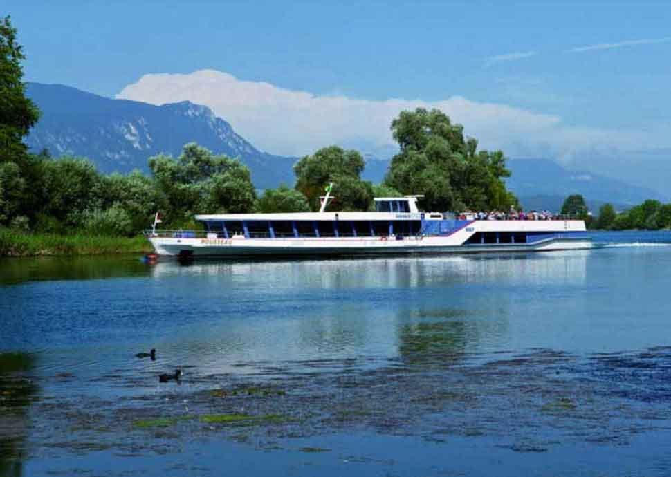 MS Rousseau auf dem Murtensee