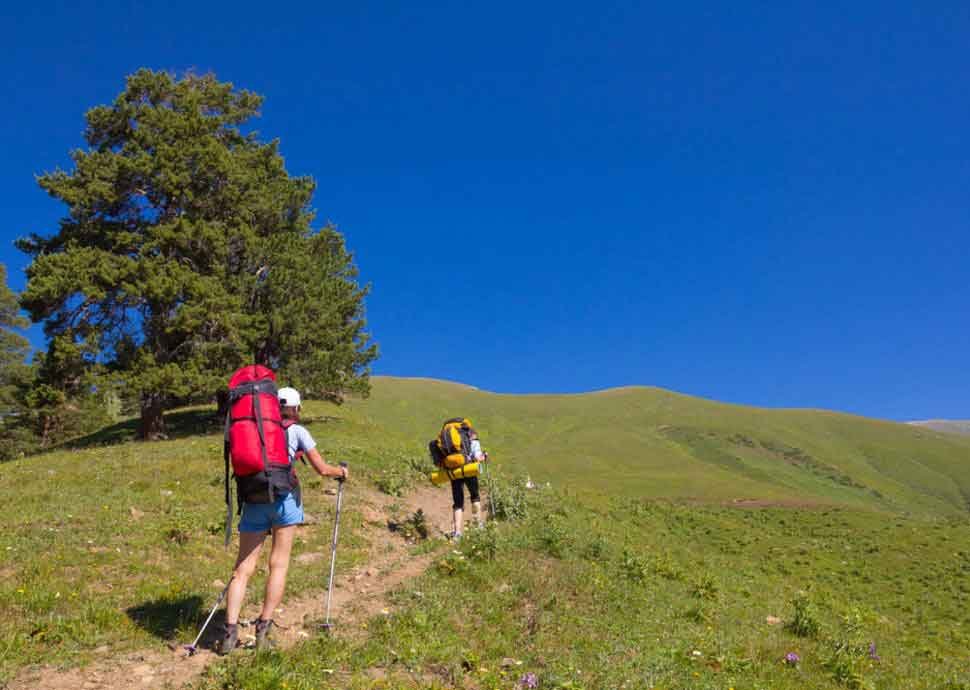 Wandern hilft 50plus, Gelenkkrankheiten vorzubeugen.