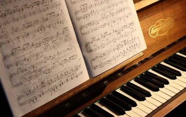 Mit ü50 ein Instrument lernen, bringt das noch was? Mit ü50 ein Instrument lernen, bringt das noch was?