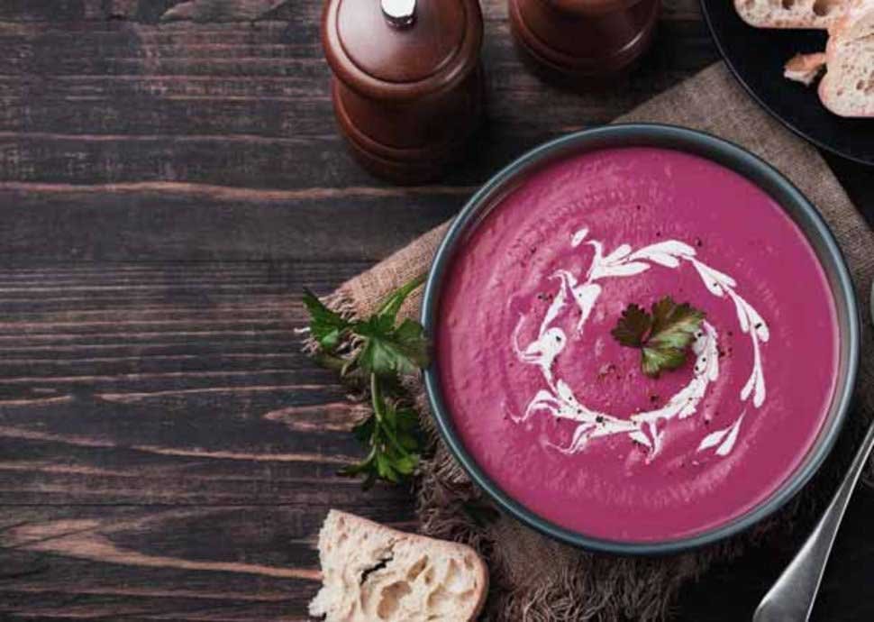 Rezept für eine Lila Süsskartoffelsuppe Rezept für eine Lila Süsskartoffelsuppe