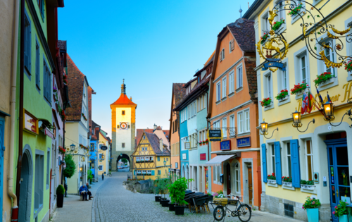 Rothenburg o. d. Tauber: Plönlein mit Siebersturm | © DZT / Francesco Carovillano