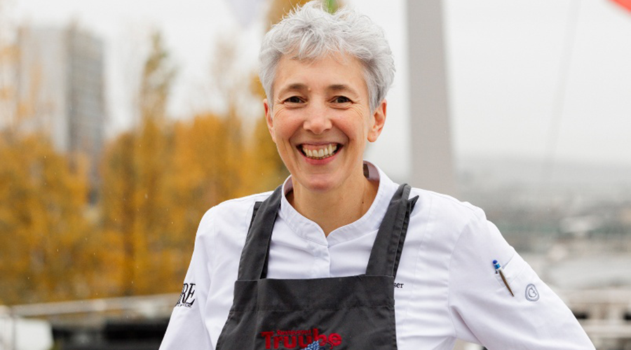 Silvia Manser